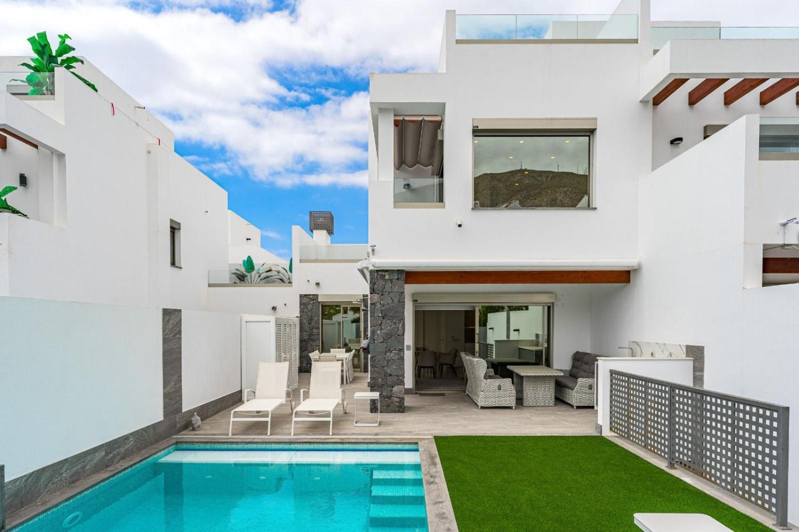 Karat Portofino Villa *